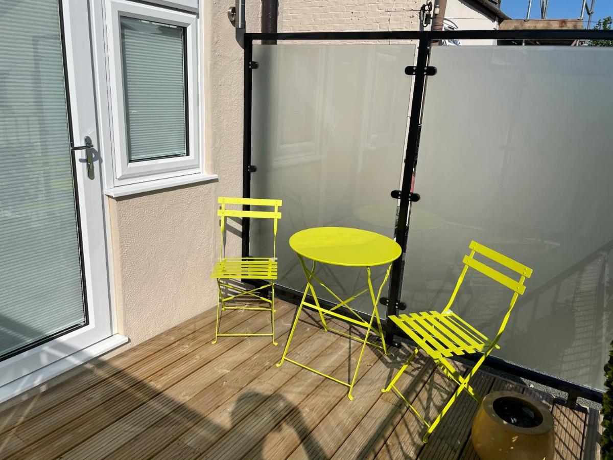 The Alvaros Apartment Southend-on-Sea Exterior foto