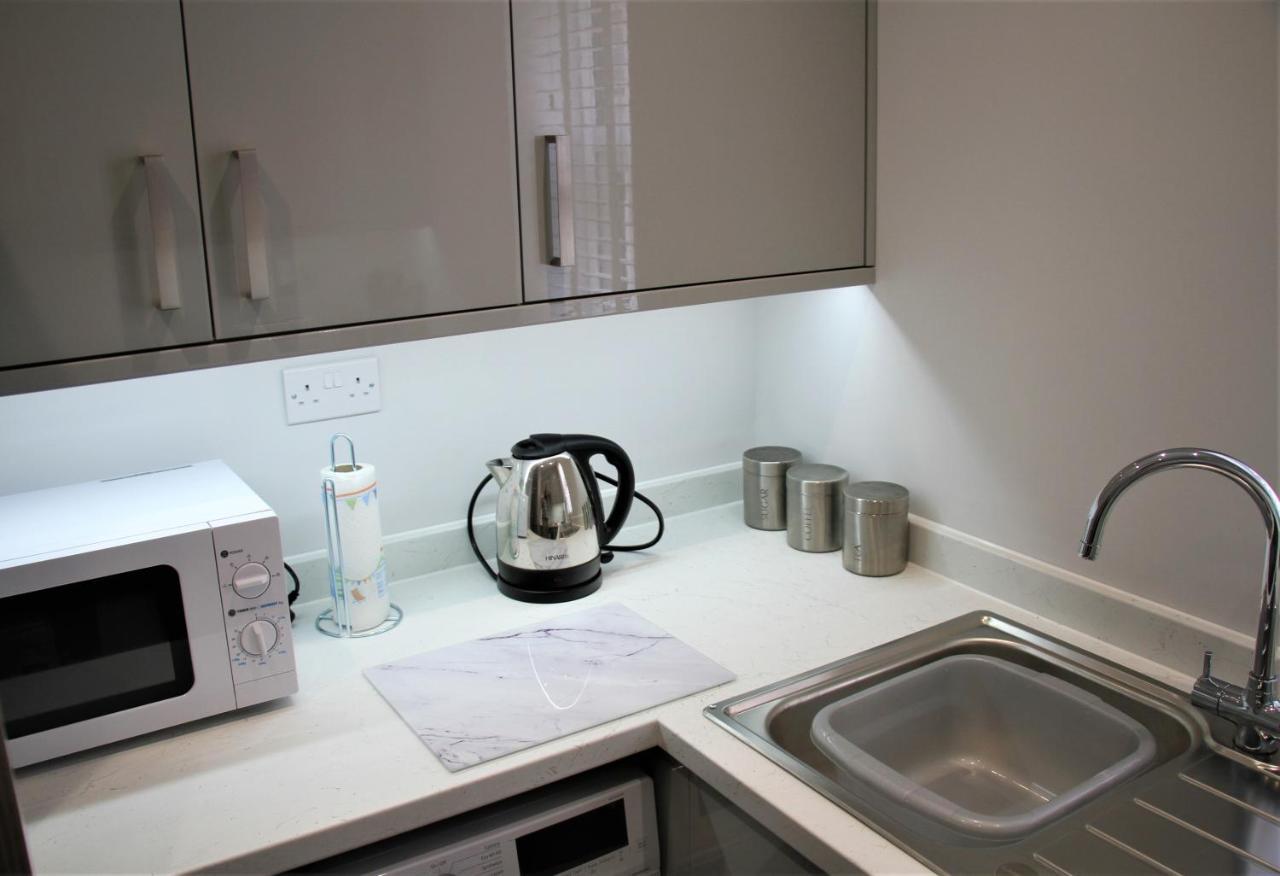 The Alvaros Apartment Southend-on-Sea Exterior foto